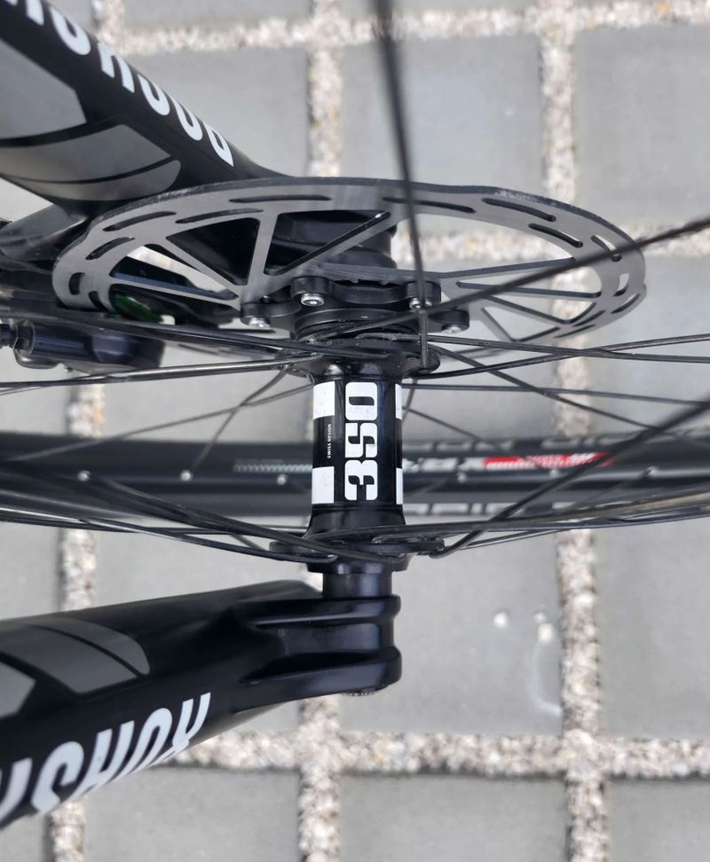 Horské kolo Focus Raven 5.0 Carbon 27.5″ velikost M