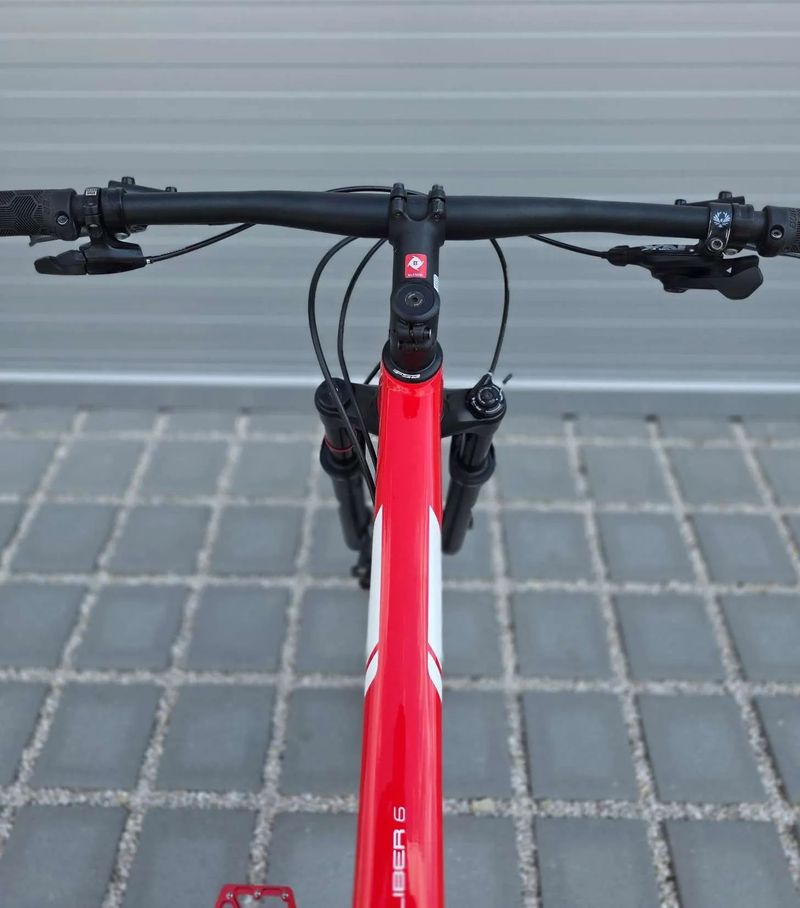 Horské kolo Trek Procaliber 6 29″ velikost M/L