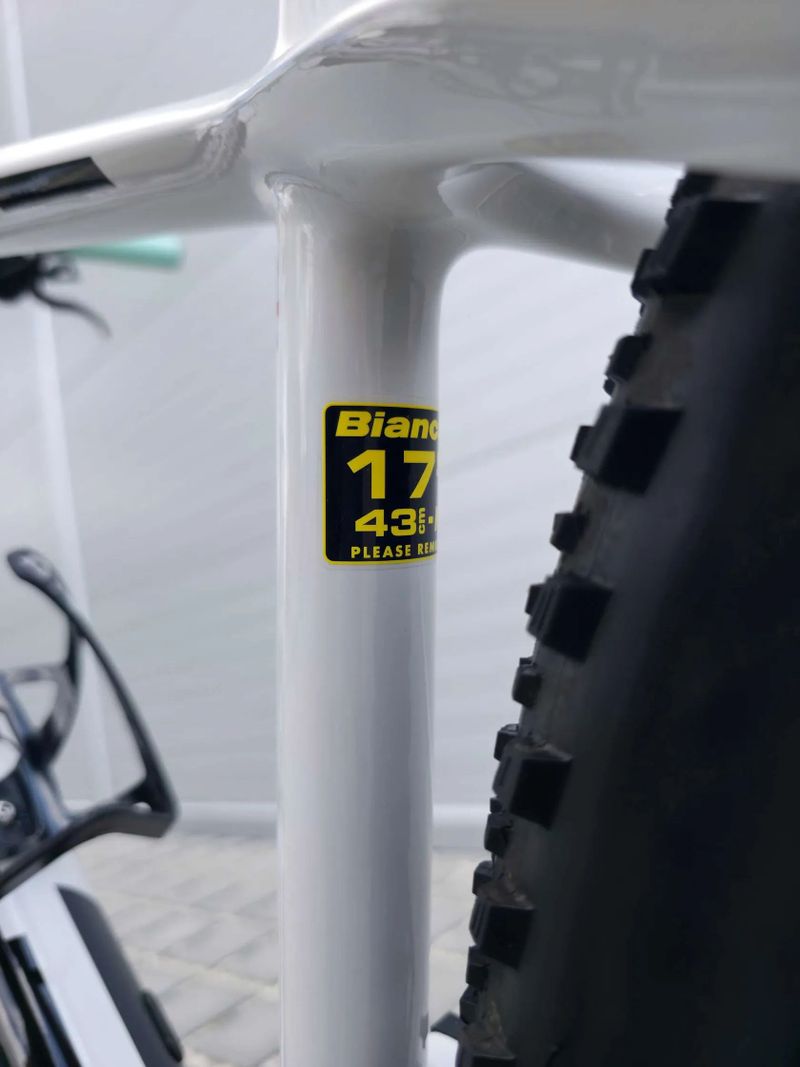 Horské kolo Bianchi Nitron 9.4 Carbon 2022 29″ velikost M