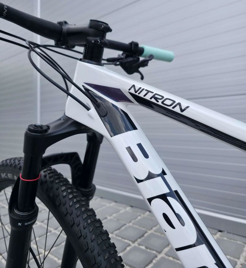 Horské kolo Bianchi Nitron 9.4 Carbon 2022 29″ velikost M