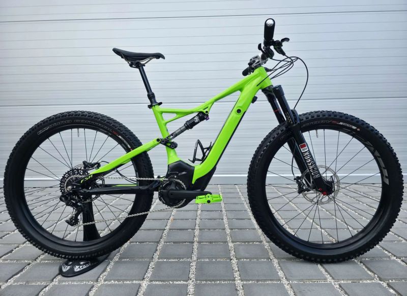 Elektrokolo Specialized Turbo Levo FSR Comp 6Fattie 27,5+″ velikost M