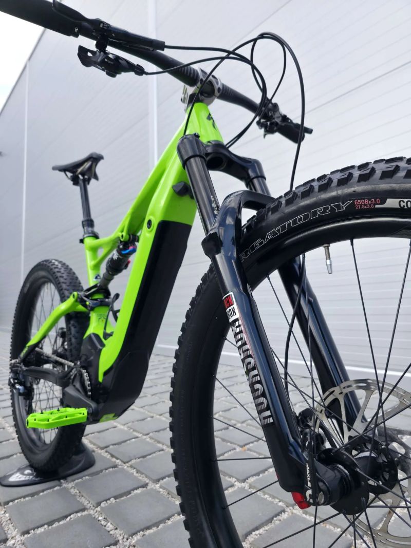 Elektrokolo Specialized Turbo Levo FSR Comp 6Fattie 27,5+″ velikost M