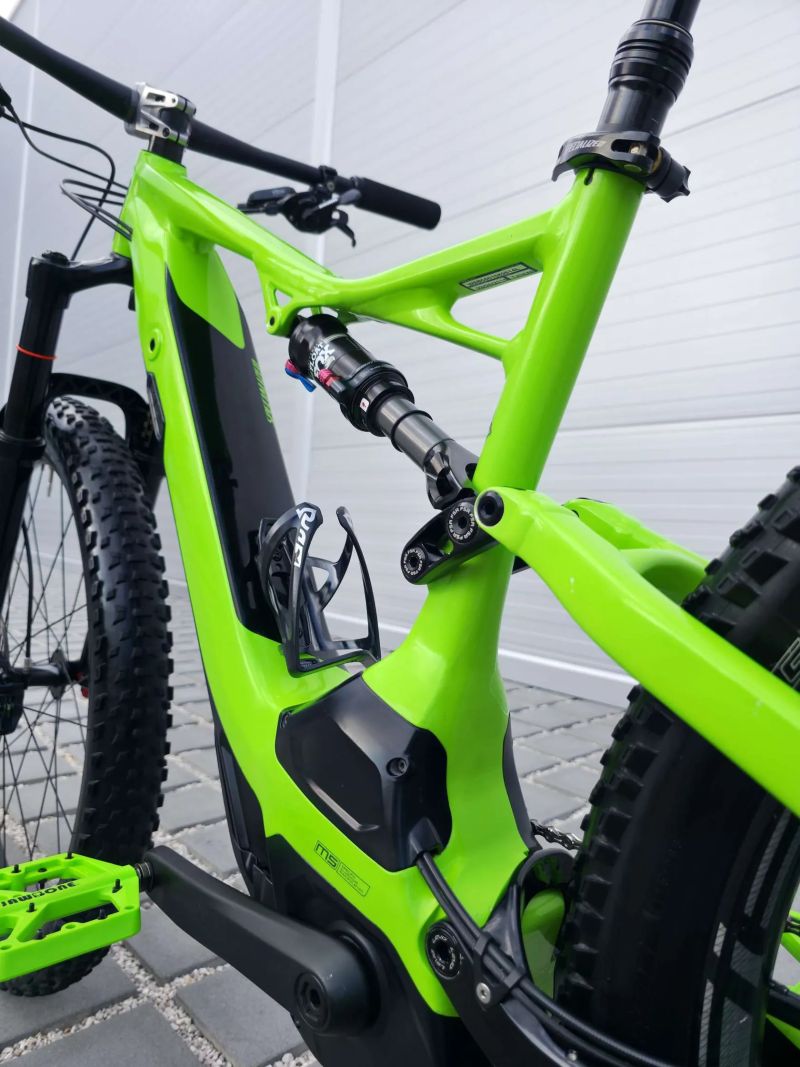 Elektrokolo Specialized Turbo Levo FSR Comp 6Fattie 27,5+″ velikost M