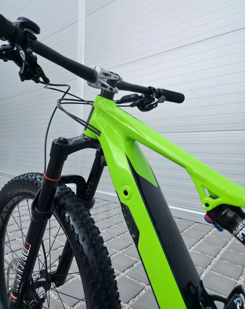 Elektrokolo Specialized Turbo Levo FSR Comp 6Fattie 27,5+″ velikost M