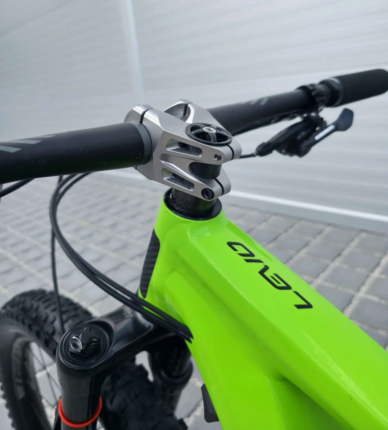 Elektrokolo Specialized Turbo Levo FSR Comp 6Fattie 27,5+″ velikost M