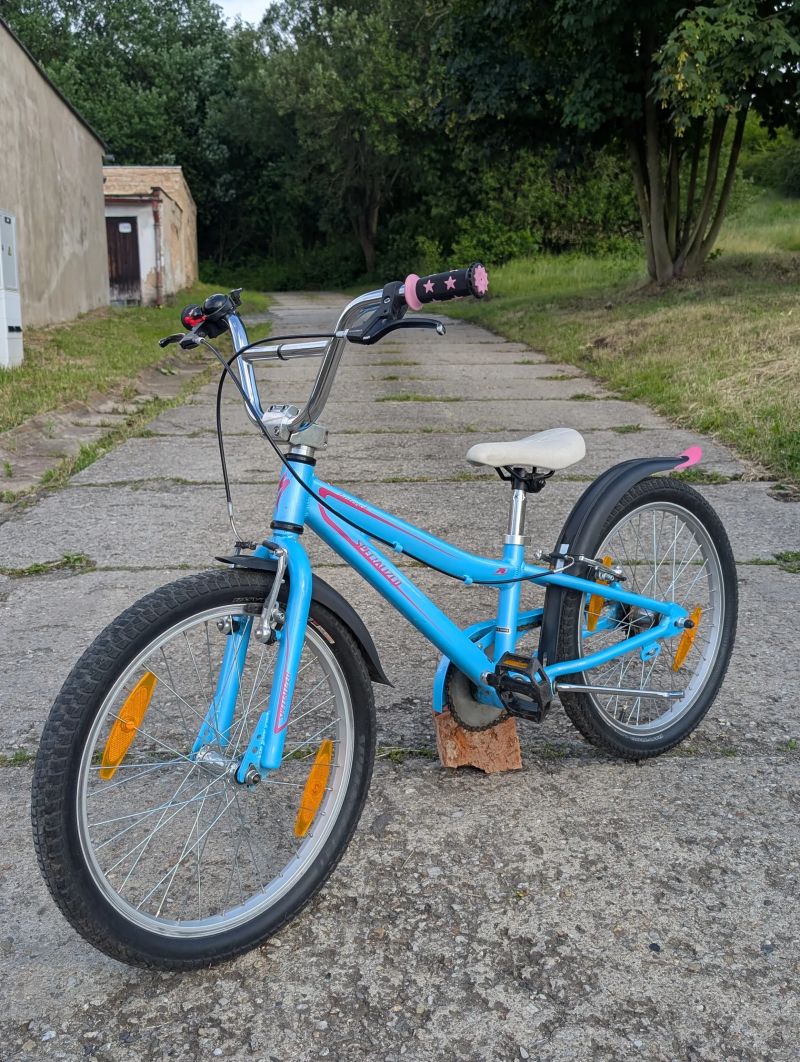Dětské kolo Specialized Hotrock 20