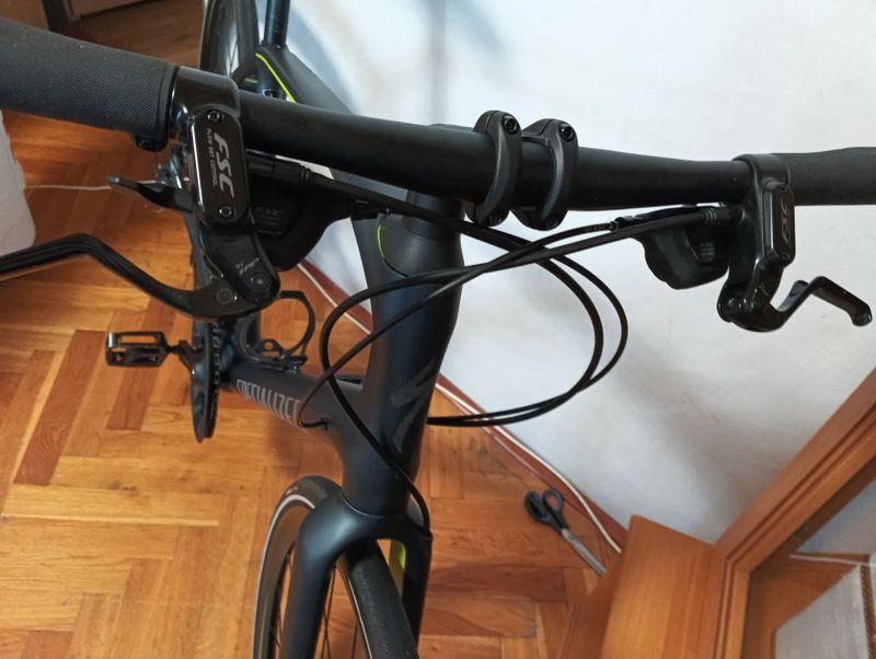 Specialized sirrus elite carbon
