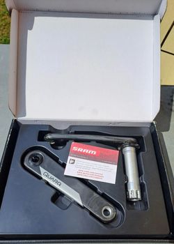 Samostatné kliky bez převodníků DUB Quarq Gloss 172.5 BEZ POWERMETERU