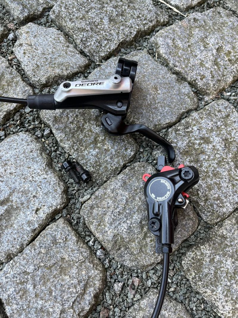 Shimano Deore M 615 přední hydraulická brzda-komplet