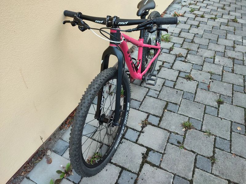 Dětské závodní kolo VPACE MAX 24 - hmotnost 7,8 kg