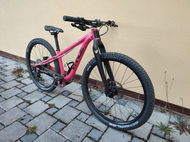 Dětské závodní kolo VPACE MAX 24 - hmotnost 7,8 kg