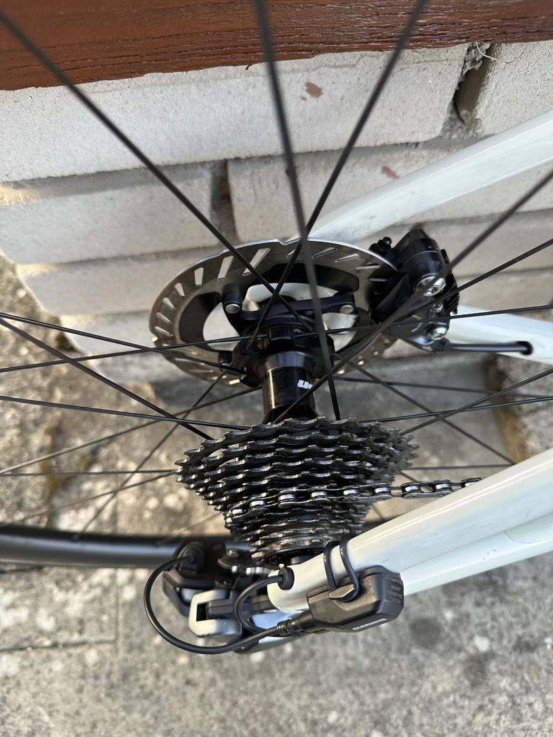 Vision by FSA 28" SC 40 Disc Clincher 11- Shimano carbon