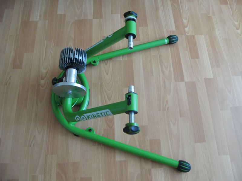Trenažér KINETIC Rock and Roll T-2300