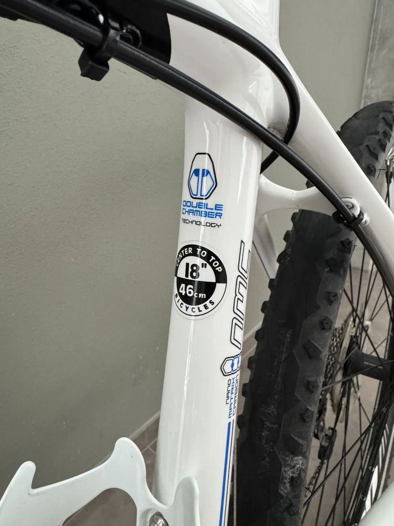 MERIDA O.NINE PRO 1000-D – karbonové horské kolo 18" – výborný stav