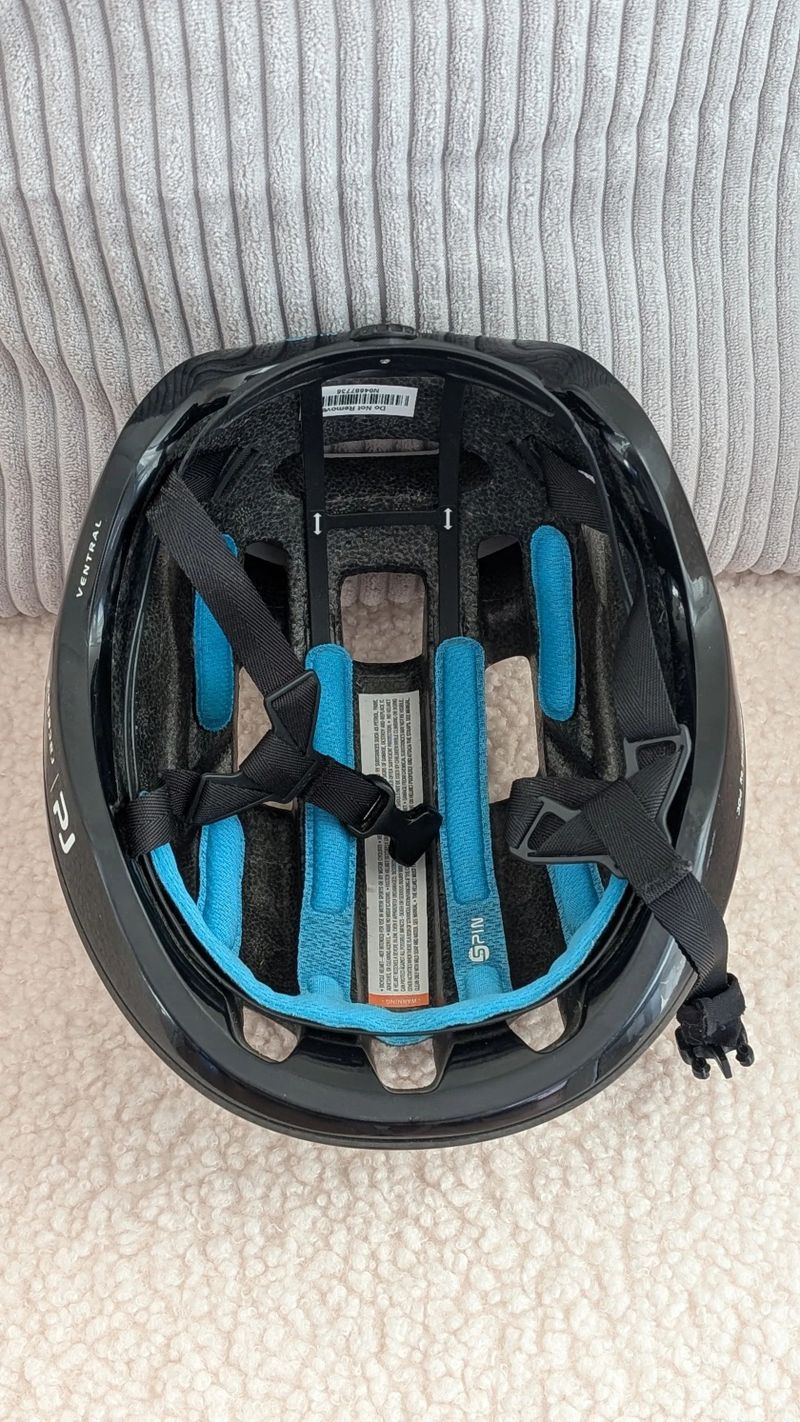 POC Ventral Spin Uranium Black vel.M(54/59)