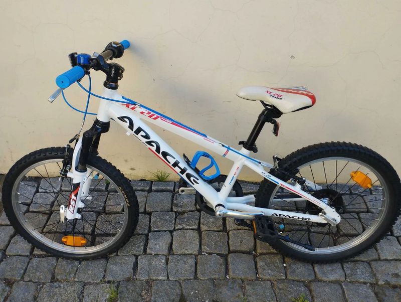 dětské horské MTB kolo Apache XC20 pro výšku 115-135cm, po servisu + dárek