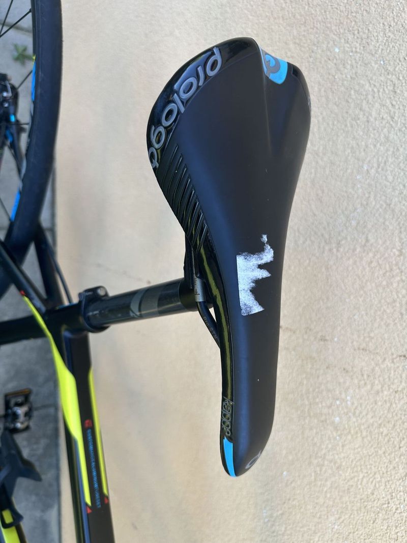 Felt Z75 disk v super stavu