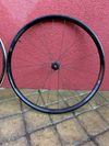 Bontrager Paradigm Comp 25 TLR Disc Road Wheel