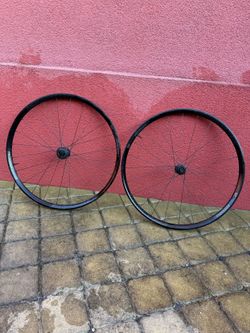 Bontrager Paradigm Comp 25 TLR Disc Road Wheel