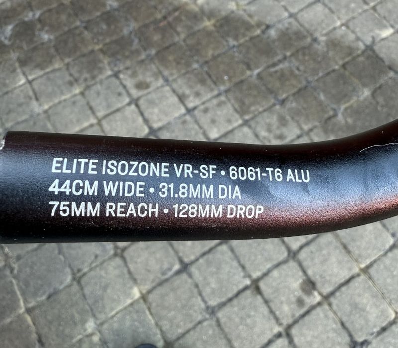 Silniční řídítka Bontrager Elite IsoZone VR-SF