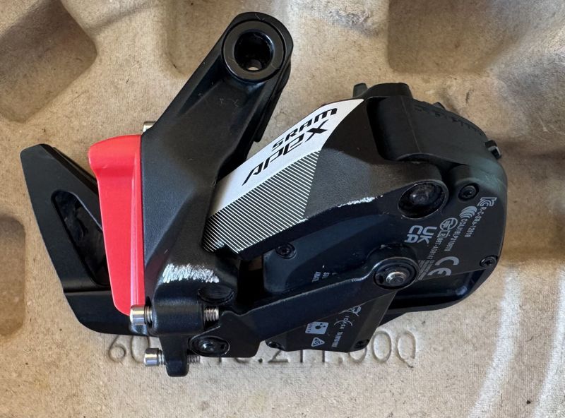 Přehazovačka SRAM Apex XPLR AXS D1 MAX 44z 12 rychlostní