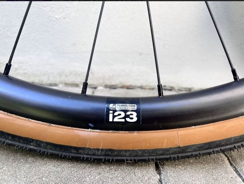WTB EZR i23p 700c, DTSwiss 370, gravel kola