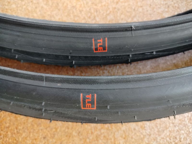 Prodám pláště Schwalbe Pro ONE Addix Race V-Guard tubeless easy 32mm