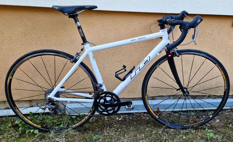 RB RR1300 / Ultegra / Axium Race
