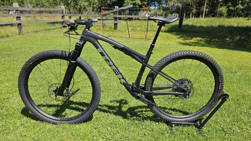 Trek Supercaliber 9.8, 2.gen. 
