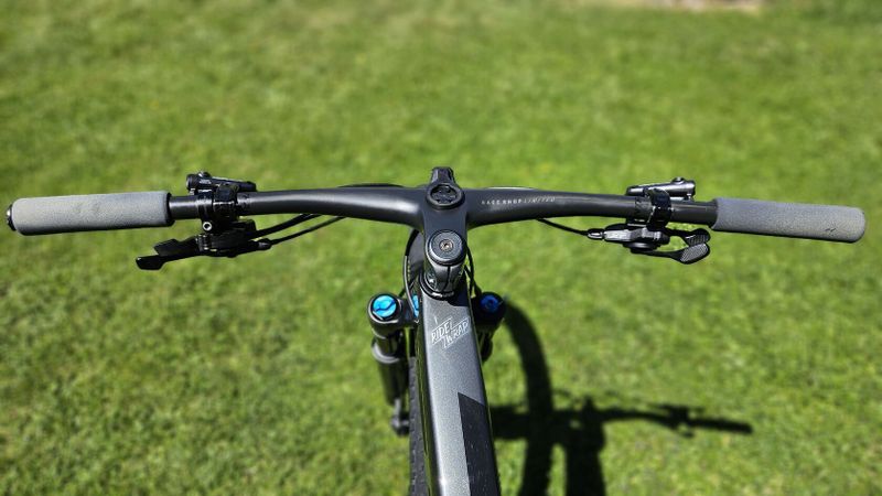 Trek Supercaliber 9.8, 2.gen. 