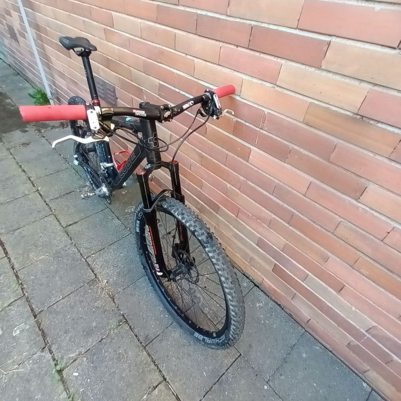 Cube AMS