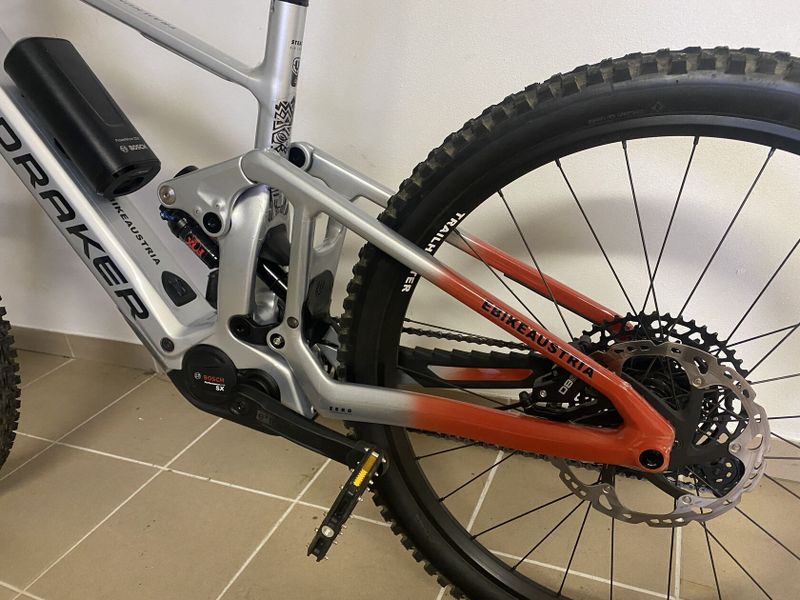 Elektrokolo Mondraker Dune R 2024 L Bosch SX 19,9kg carbon