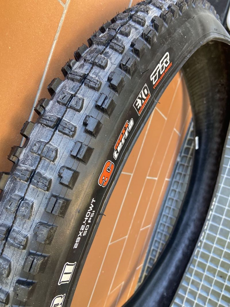 MAXXIS MINION DHR II 29x2,40” WT 3C MAXXTERRA EXO+ TR, FUNGL NOVÝ