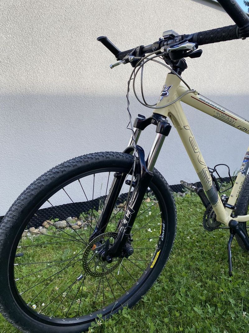 Horské kolo RAVO Maniax 19"