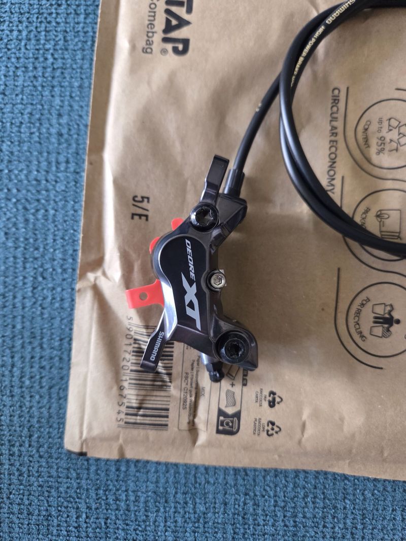 Shimano Deore XT BR-M8120 kotoučová brzda 4 pístová (Přední/Zadní set)
