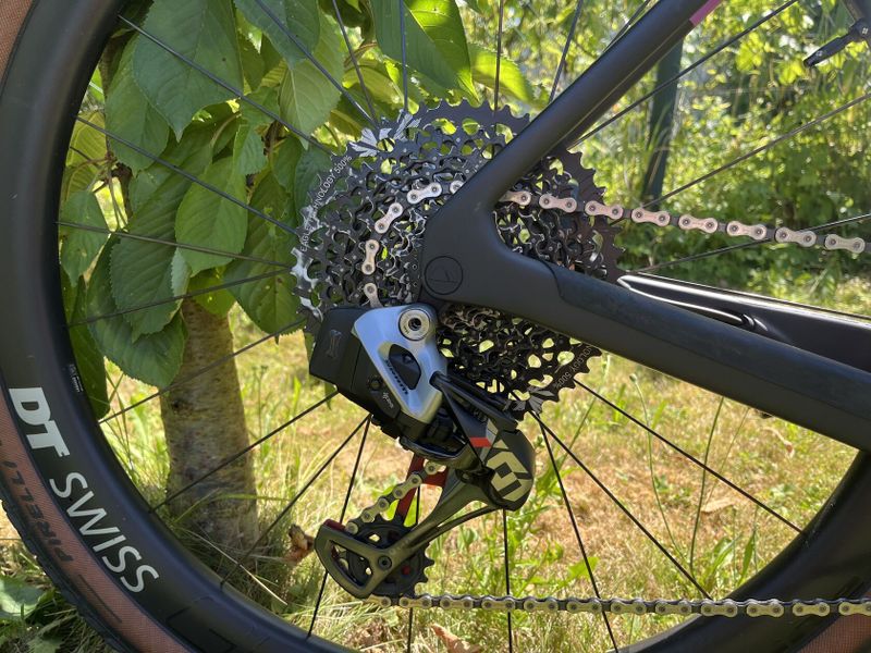 Canyon Grizl CF SLX8 AXS Suspension (Force AXS & Eagle X01, wattmetr)