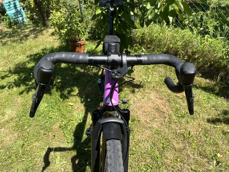 Canyon Grizl CF SLX8 AXS Suspension (Force AXS & Eagle X01, wattmetr)