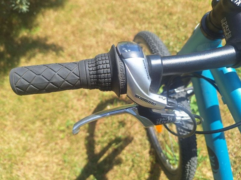 Dětské lehké kolo zn Kubikes 24L Mtb (7-10 let) 
