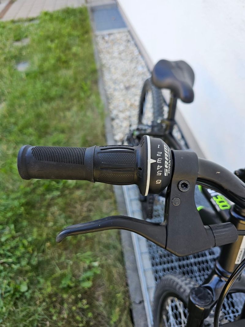 Prodám dětské 20" kolo Btwin Rockrider ST500 