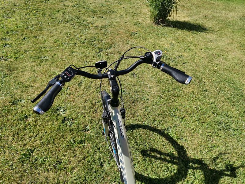 Dámské elektrokolo MTF City Line Comfort Design–vhodné pro seniory, rekreační cyklisty i ženy