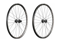 Bontrager Kowee 23 Carbonová kola