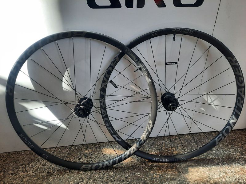 Bontrager Kowee 23 Carbonová kola