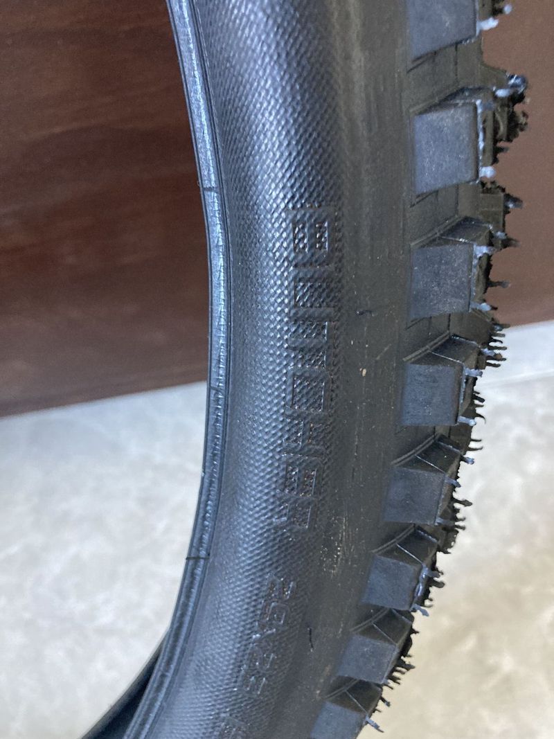 Pláště na mullet - 29” Butcher T9, 27,5” Eliminator T7