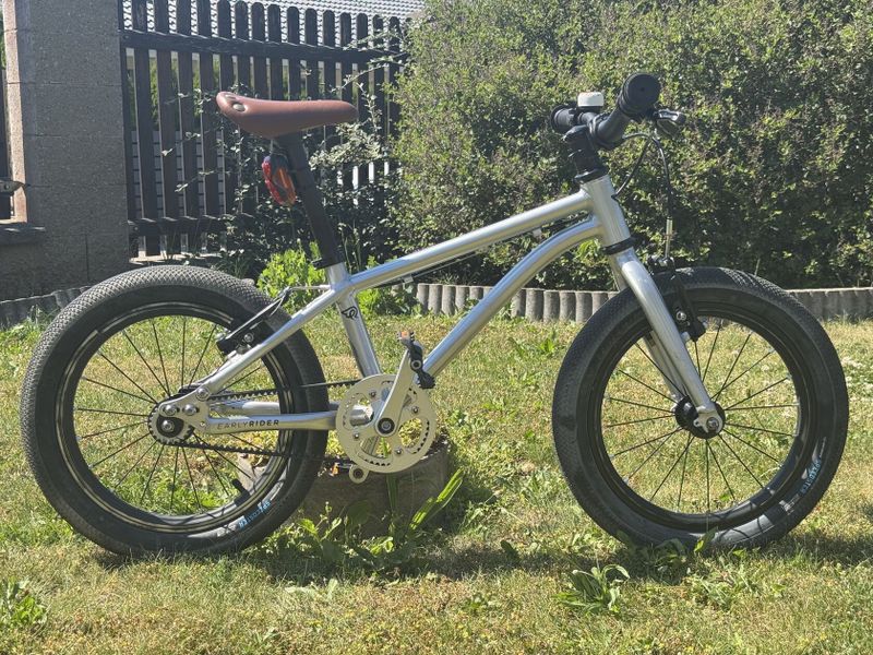 Prodám dětské kolo Early Rider Belter 16