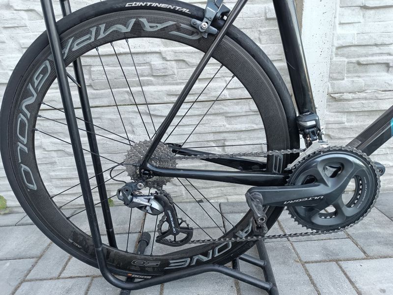 Giant tcr advanced pro Di2 - campagnolo Bora 
