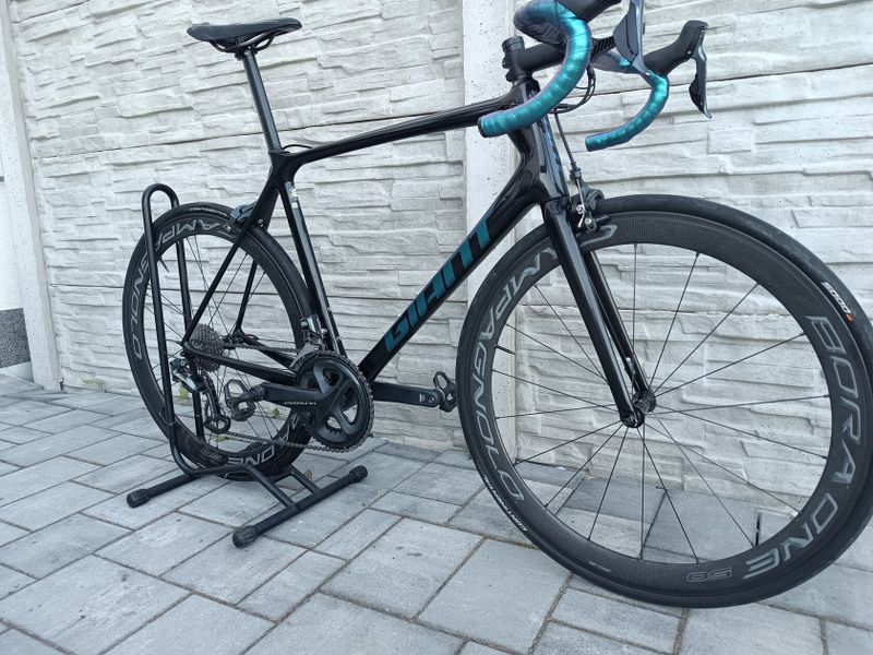 Giant tcr advanced pro Di2 - campagnolo Bora 
