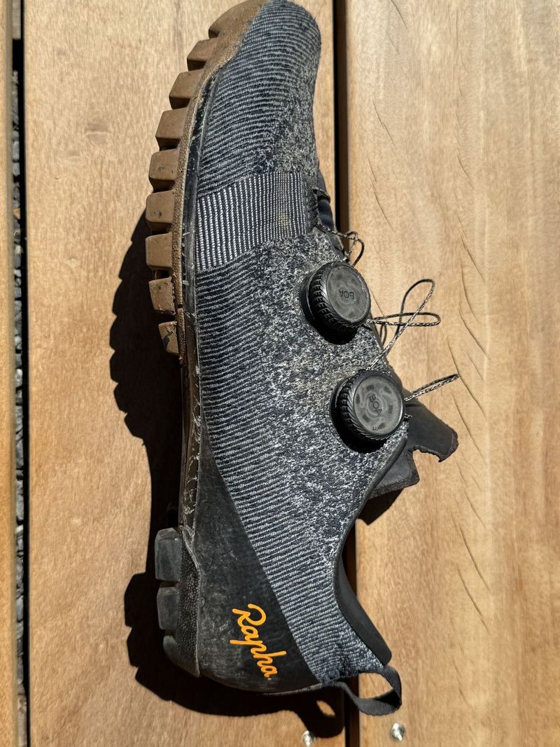 Gravel / MTB tretry RAPHA EXPLORE POWERWEAVE SHOE vel. 44