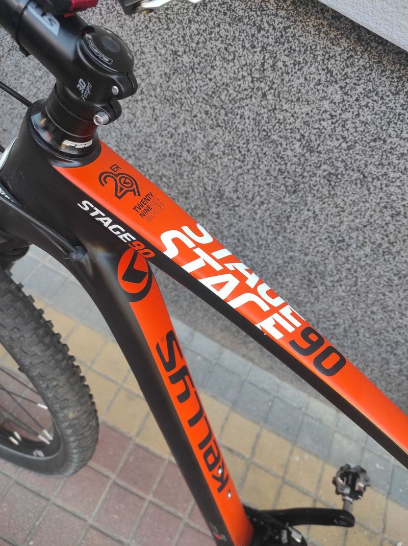 Kellys Stage 90 Carbon 29 (L)