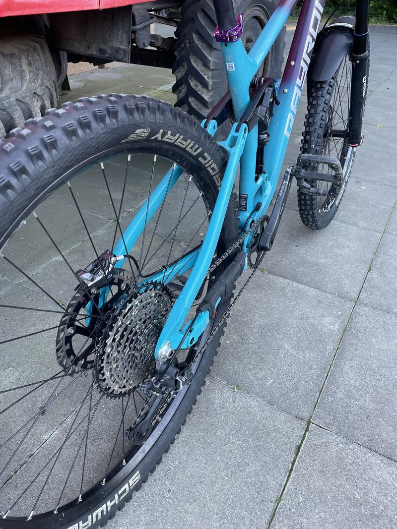 Qayron Carma MkII EN 1F 29" vel. L