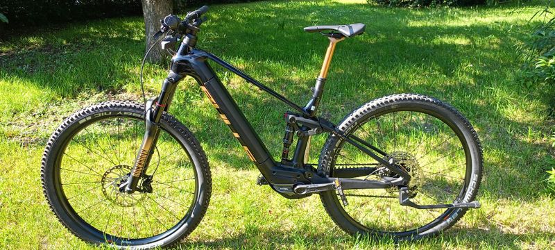 29" elektrokolo BULLS Sonic EVO AM-SL 1 - karbon